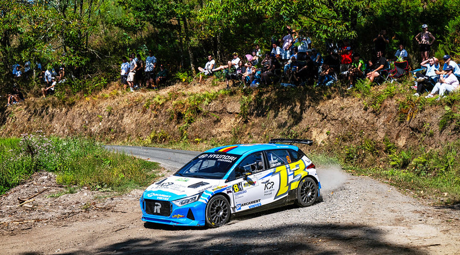 Vinyes-Mercader a l'interior del seu vehicle (FotoEsport)