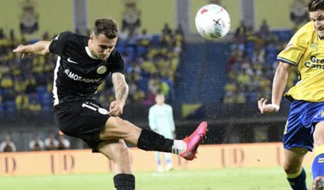 Primer punt dels tricolors a la lliga al camp del Las Palmas