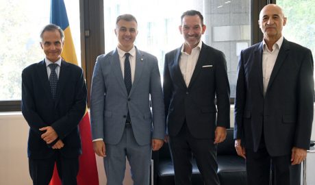 Els càrrecs que han formalitzat la signatura de l'acord de col·laboració