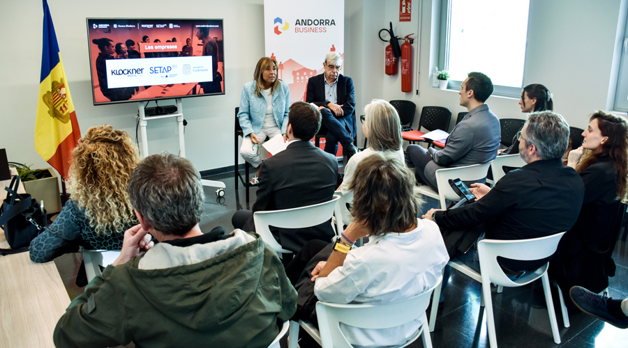 Al fons, els ministres Conxita Marsol i Ladislau Baró (Andorra Business)