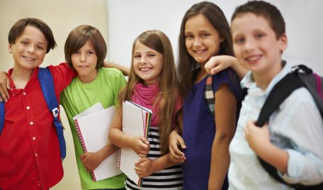 Molts amics es retrobaran a l'escola