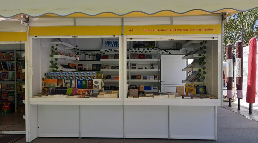 Estand d'Andorra a la Setmana del Llibre en Català (SFGA)