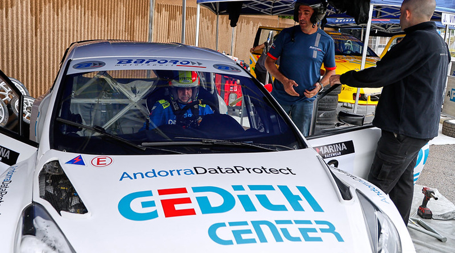 Gerard de la Casa, a l'interior del seu vehicle (FotoEsport)
