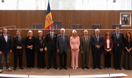 Foto de família del Grup d’Amistat Andorra-França entre el Consell General i el Senat francès