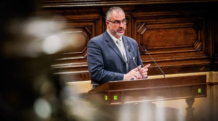 El diputat i regidor urgellenc, Jordi Fàbrega, intervenint al Parlament de Catalunya