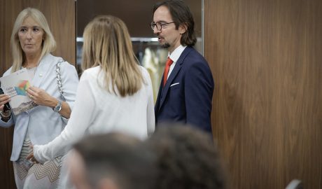 La subsíndica, Sandra Codina, i el secretari d'Estat d'Afers Europeus, Landry Riba