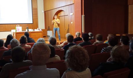 Xerrada sobre l'osteoporosi a càrrec del farmacèutic urgellenc Joan Lluís Purgimon