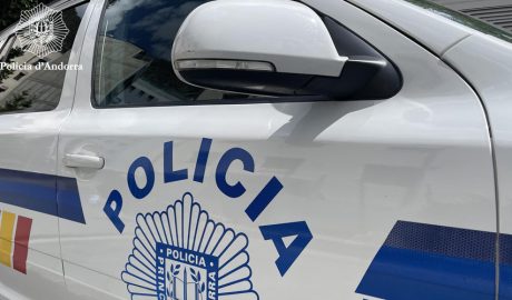 Un vehicle del Cos de Policia