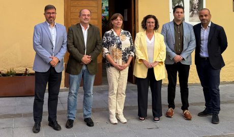 Alcaldesses i alcaldes dels sis municipis que integren la nova xarxa