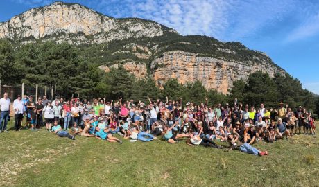 Foto de família de la Trobada Anual d’Ànimes Salvatges d'enguany