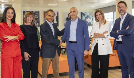 Acord signat entre Andorra Digital i Salesforce