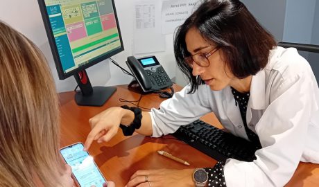 La Dra. Cris Royo, metgessa especialista en Medicina Interna del SAAS, responsable del projecte