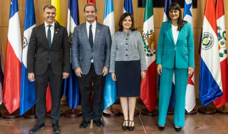 A l'esquerra, Marc Rossell i segona per la dreta, Imma Tor