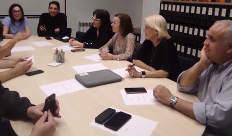 Reunió d'Avancem, aquest dimecres, amb les informacions sobre de Saetde damunt la taula