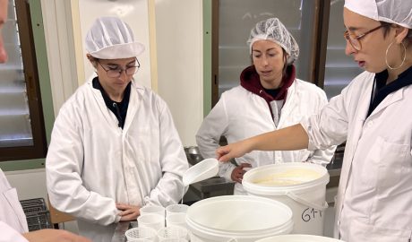 Alumnes a l'Escola Agrària del Pirineu