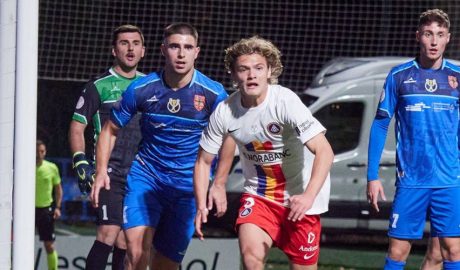 Una imatge del partit d'aquest dijous entre el Valle d'Egües i els tricolors