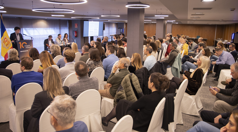 Gran assistència al 10è Congrés de Demòcrates. Foto: N. Montané