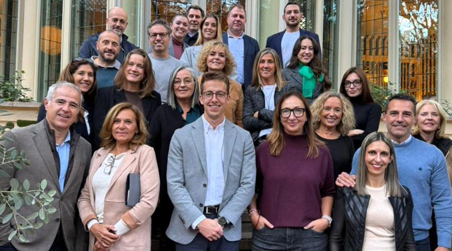 Assistents al taller workshop de Barcelona amb membres de l’Andorra Convention Bureau i agències catalanes (Andorra Turisme)