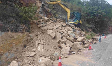 Obres per a la millora de la carretera al municipi d'Estamariu