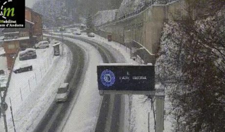 Càmera del trànsit a la CG-3, a la parròquia d'Ordino