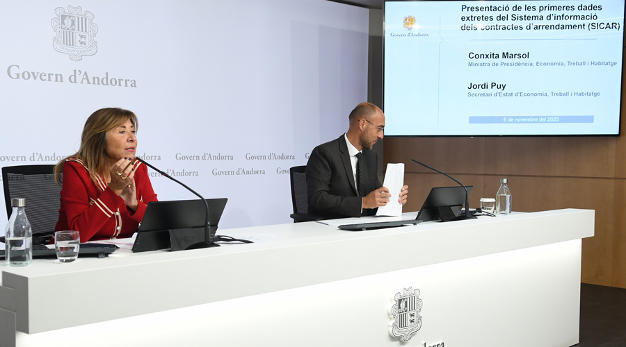 Conxita Marsol i Jordi Puy durant la presentació (SFGA)