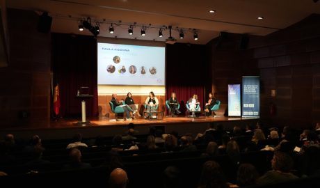 Una de les taules rodones celebrades aquest dissabte