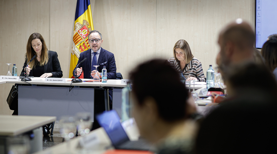 Al fons, Helena Mas, Xavier Espot i Trini Marín (SFGA)