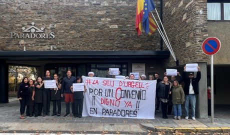 Protesta de treballadors del Parador de Turisme de la Seu d'Urgell