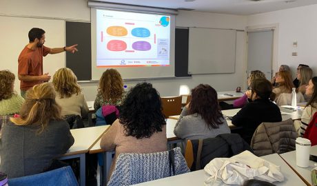 Fotografia de la sessió sobre el dol perinatal