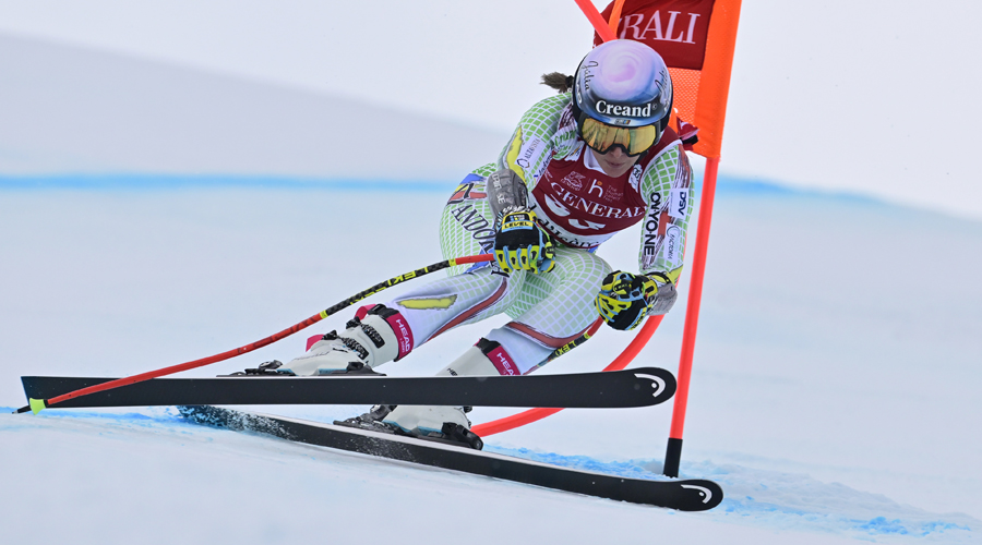 Cande Moreno, al supergegant de Val d'Isère (Agence Zoom)