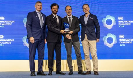 David Fraissinet, segon per la dreta, rebent el guardó