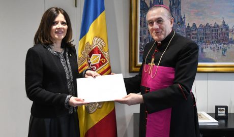 Imma Tor i Mons. Piero Pioppo