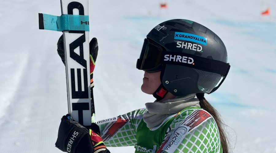 L'esquiadora andorrana, Íria Medina (FAE)