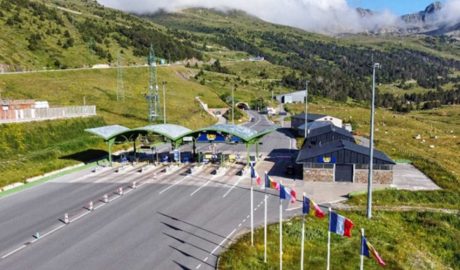 Accés al túnel d'Envalira