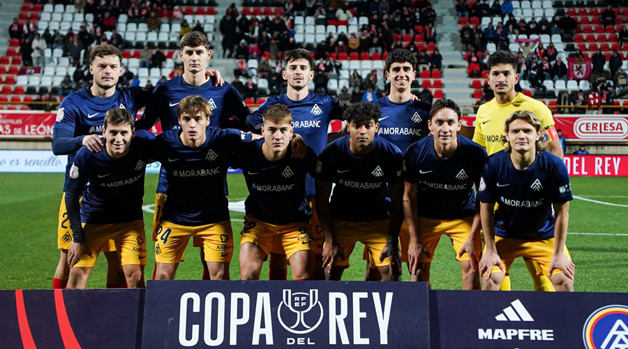 L'11 inicial del conjunt tricolor (FC Andorra)