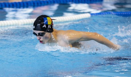 Biel Cuen durant la primera jornada de la lliga andorrana de natació