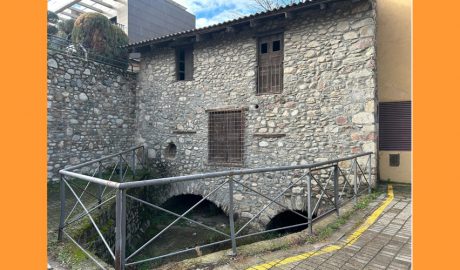 Edifici del Molí Vell, a la Seu d'Urgell