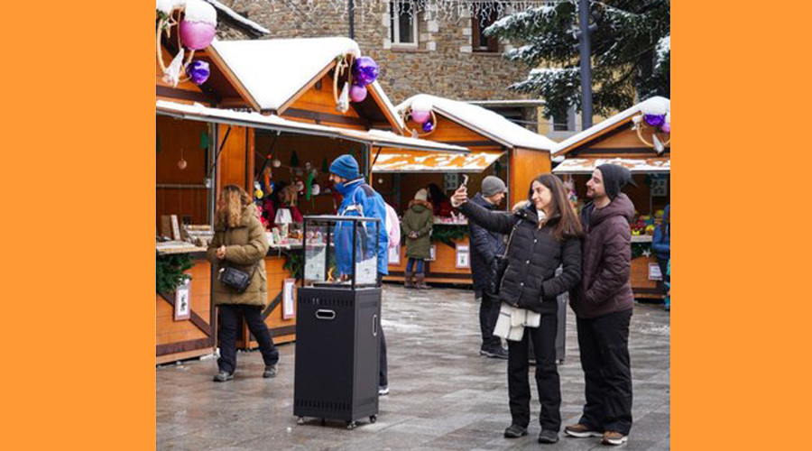 Una edició anterior de la Fira de Santa Llúcia (Comú d'Encamp)