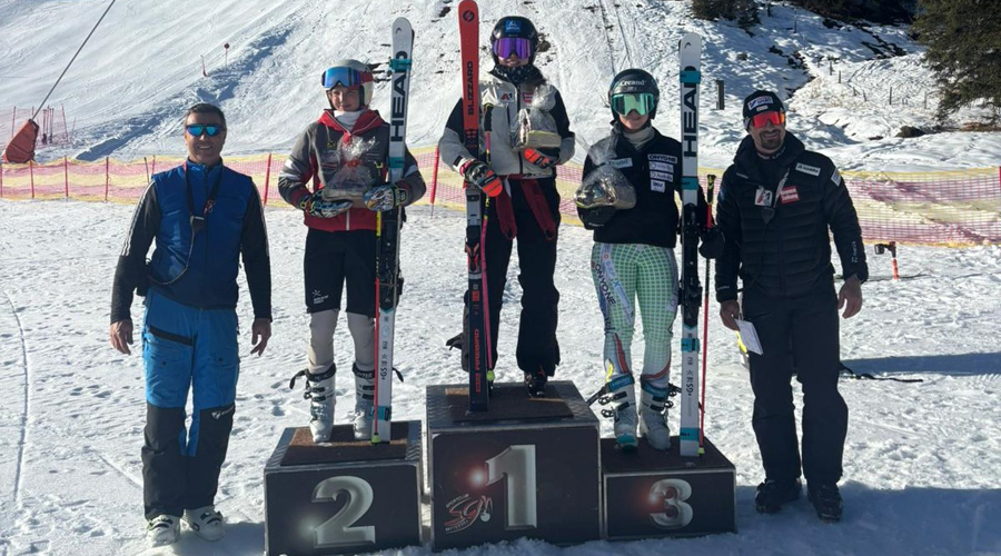 En el tercer calaix del podi, Íria Medina (FAE)