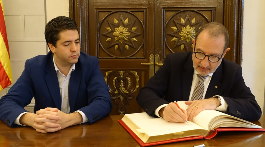 L'alcalde, Joan Barrera, i el conseller, Ramon Maria Espadaler (Aj. la Seu)