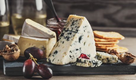 Una variada taula de formatges