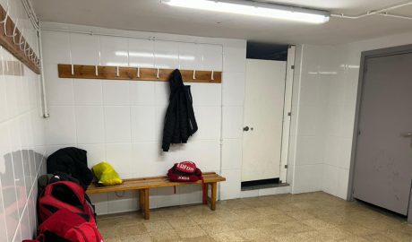 Vestidors del Camp Municipal de Futbol Emili Vicente de la Seu d'Urgell