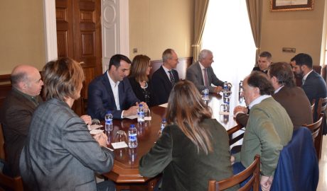 Reunió de la directiva de la CEA amb Josep-Lluís Serrano