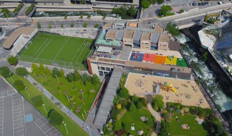 Simulació aproximada feta amb intel·ligència artificial de com quedarà el Prat del Roure i el carrer dels Veedors