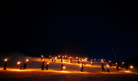 Baixada de torxes a l'estació de Grandvalira, aquest Nadal