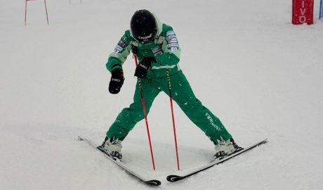 Íria Medina, concentrada, abans del gegant de Sestriere