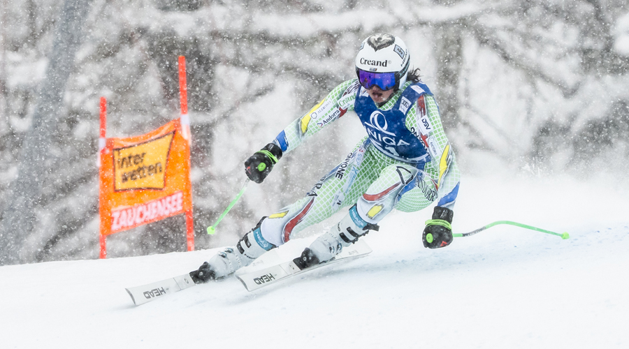 Jordina Caminal, en el seu debut a la Copa del Món, a Zauchensee. Foto: Agence Zoom - arxiu