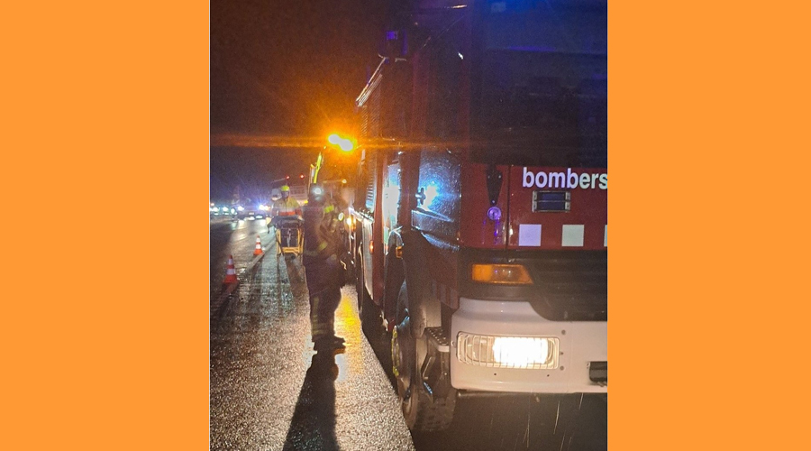 Accident de trànsit a la C-14 a Fígols i Alinyà (Foto: Bombers Nargó)