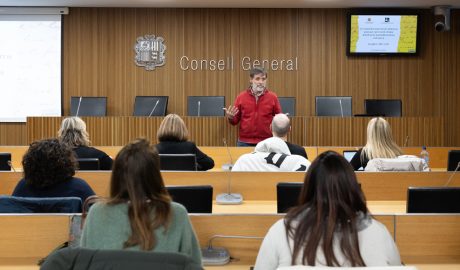 Primera jornada de la segona edició del curs