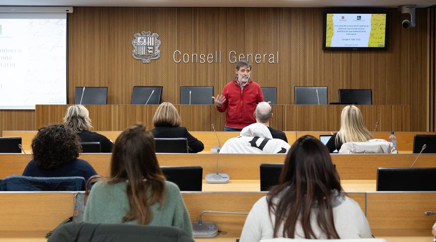 Primera jornada de la segona edició del curs (Sergi Pérez - Consell General)